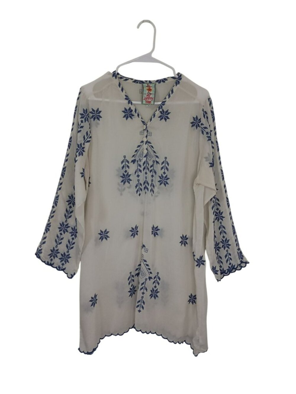 Johnny Was White Tunic Top With Blue Embroidery & Scalloped Hem Size L Womens